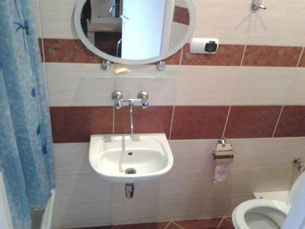 Hotel Skarpa Sejny Habitación foto
